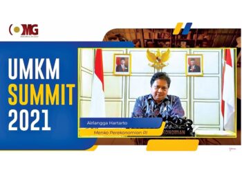 UMKM SUMMIT 2021. Menteri Koordinator Bidang Perekonomian Airlangga Hartarto saat memberikan keynote speech pada acara webinar Obsession Media Group UMKM Summit 2021 dengan tema PPKM outlook 2022, pasca-PPKM dan peluang 2022, Sabtu (6/11).
(DOK)