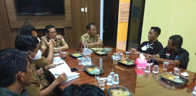 pembangunan masjid agung