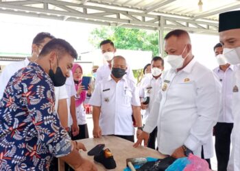 Bupati Lamsel Apresiasi Sepatu Desa Seloretno