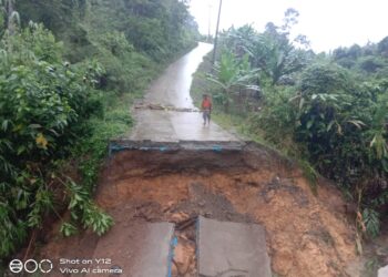 jalan penghubung antarpekon