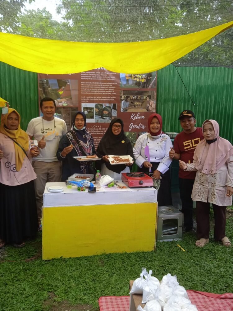 Kegiatan Kolaborasi dan Sosialisasi Makanan Sehat berbahan rempah dengan Kelompok Wanita Tani Tiyuh Marga Kencana. dok Gendis Ayu Jahe