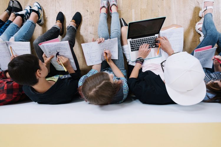 Gen z lebih rela berhenti bekerja ketimbang merasa tidak nyaman dalam melakukan pekerjaannya. FREEPIK