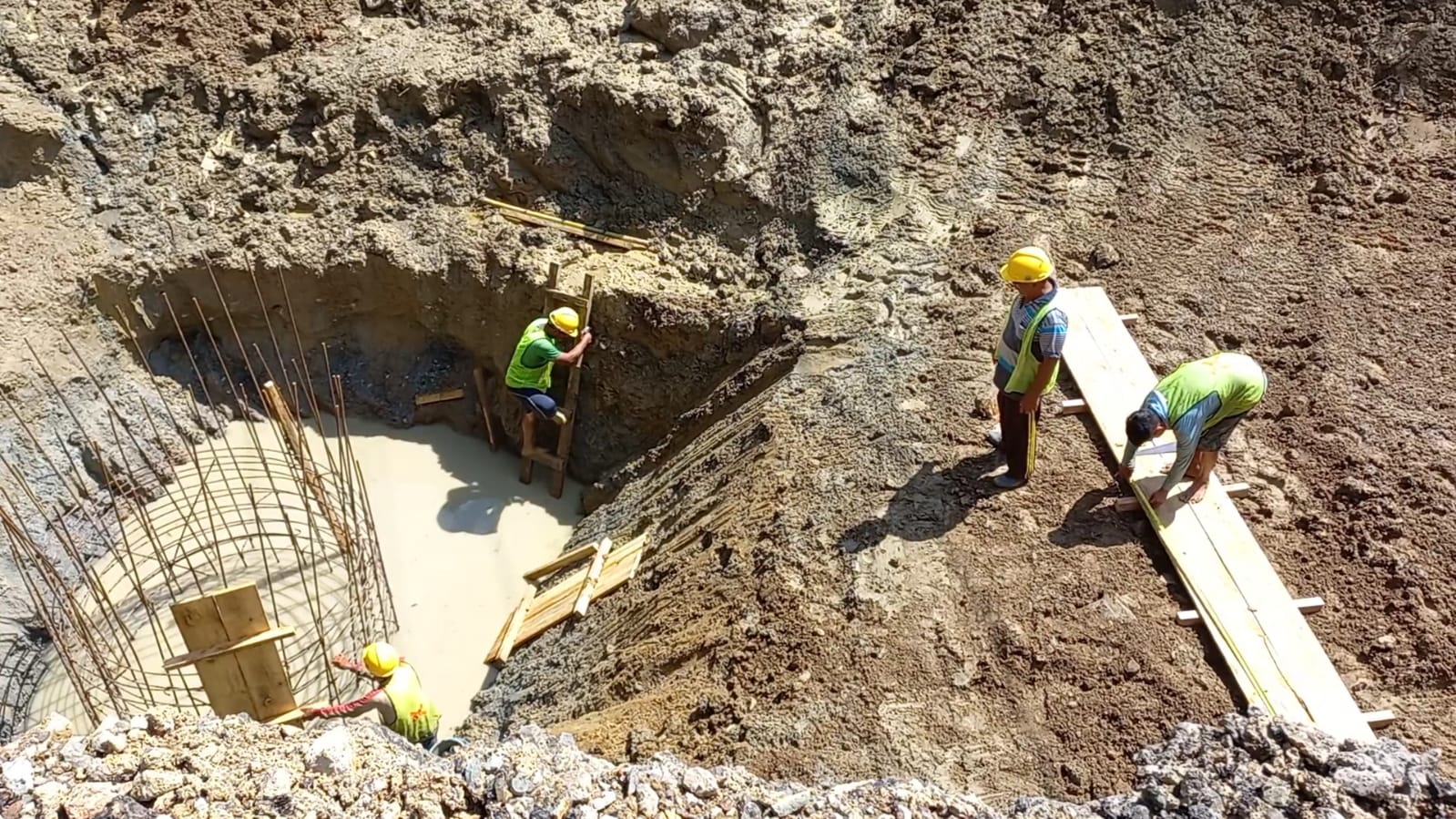 Provinsi Lampung menempati urutan kedua serapan APBD tertinggi nasional.