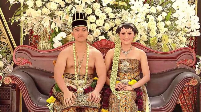 Royal Wedding Kaesang-Erina Lestarikan Adat Budaya