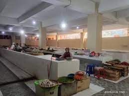 Pasar SMEP makin sepi. (LAMPOST)