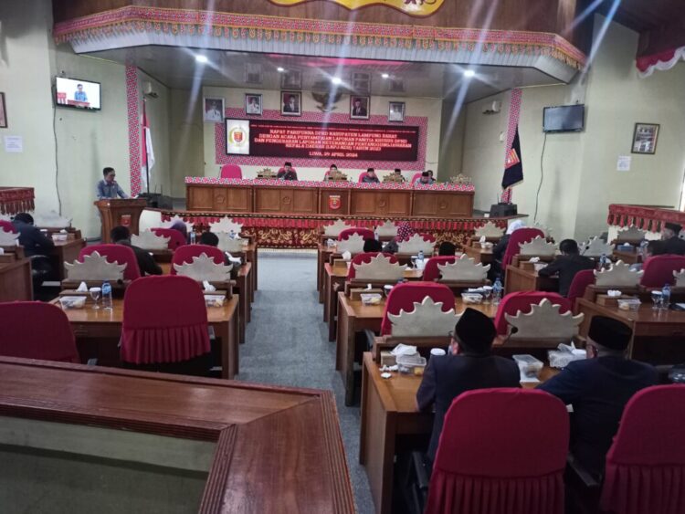 paripurna DPRD Lambar
