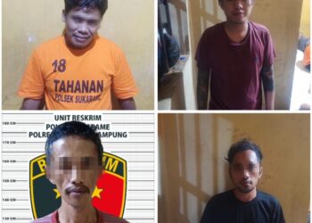BANDAR DAN PENGEDAR. Aparat Polsek Sukarame menangkap sindikat perdagangan narkoba berinisial H (42), EM (47), BS (26), dan AA (28). Pelaku H merupakan seorang bandar narkoba, sementara tiga pelaku lainnya merupakan pengedar narkoba. Dokumentasi Polsek Sukarame