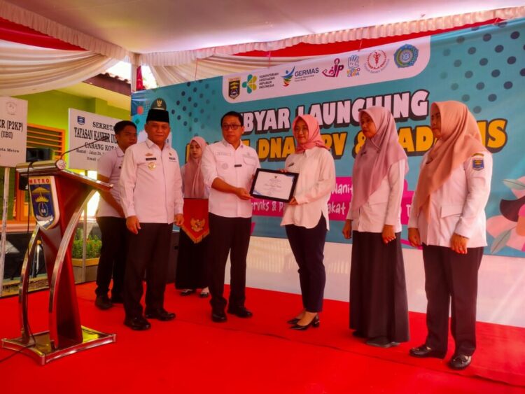 Peluncuran tes IVA Kota Metro