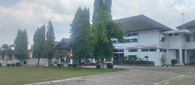kantor DPRD lampung Utara