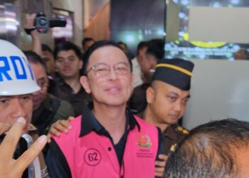 Bola Panas Kasus Impor Gula