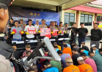 05DAE-FA1 (foto pendamping HL)-02JAN