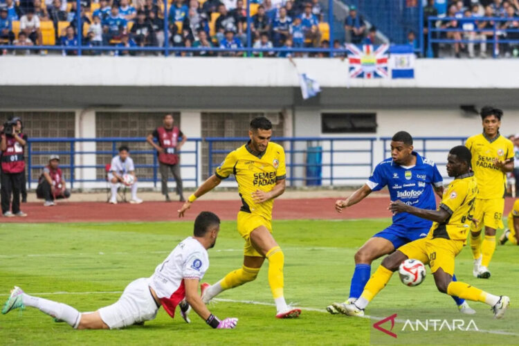 08OLAHRAGA-FA1 (foto pendamping HL)-11AGUS