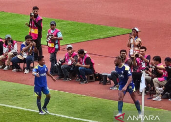 08OLAHRAGA-FB-23AGUS