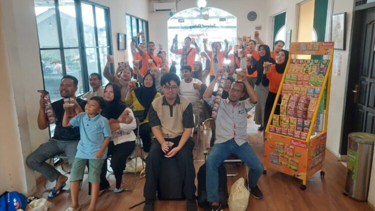 NutriSari Ajak UMKM Rebut Hadiah Umrah Lewat Program Tukar Sachet