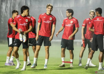 08OLAHRAGA-FA1 (foto pendamping HL)-04SEPT