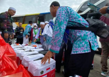 05HUM-FA1 (foto pendamping HL)-01NOV