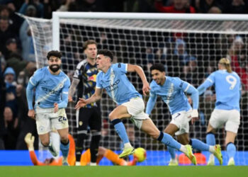 08OLAHRAGA-FA1 (foto pendamping HL)-01DES