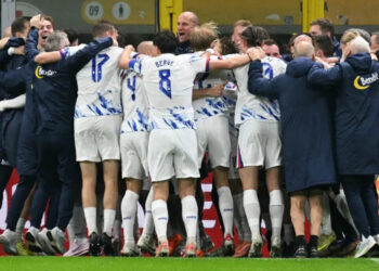 08OLAHRAGA-FA1 (foto pendamping HL)-18NOV