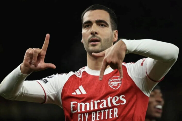 08OLAHRAGA-FA1 (foto pendamping HL)-05DES