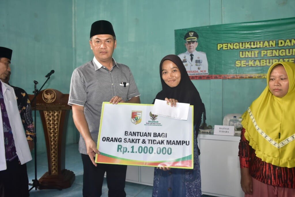 Novriwan Jaya Kukuhkan Pengumpul Zakat Enam Kecamatan