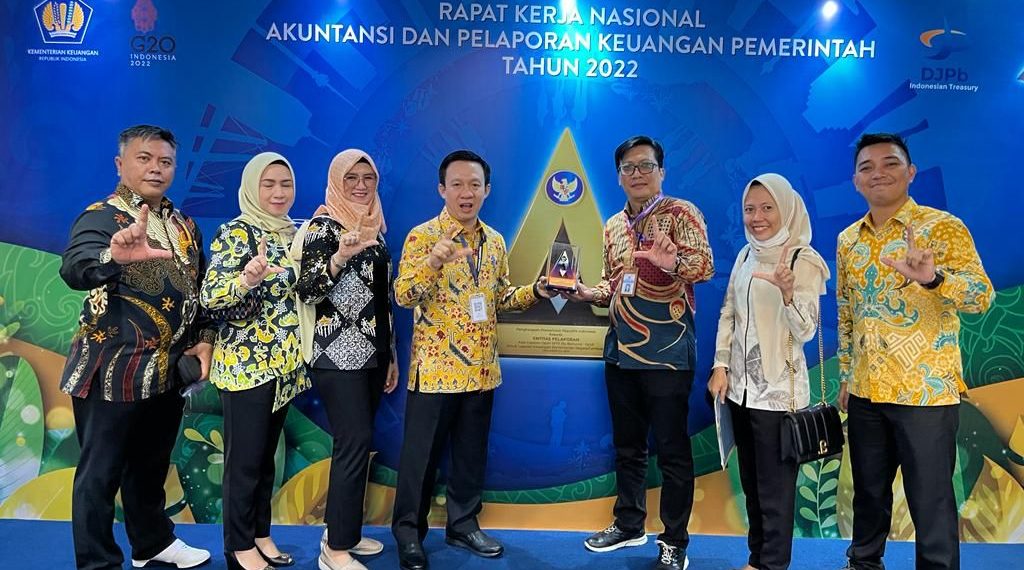 Raih WTP 8 Kali, Gubernur Arinal Terima Penghargaan dari Kementerian Kuangan RI