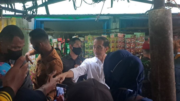 Presiden Jokowi Tekankan Perbaikan Infrastruktur Lampung Agar Harga Pangan Terkendali