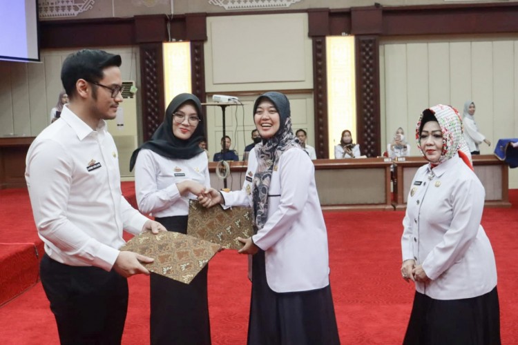156 PPPK Kesehatan Terima SK Pengangkatan dari Pemprov Lampung