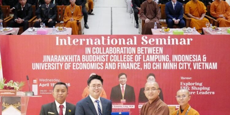Go Global! STIAB Jinarakkhita Lampung Gandeng Kampus Vietnam, Angkat Isu ESG