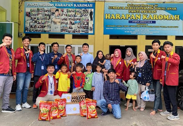 BEM FTIK Universitas Teknokrat Indonesia Baksos di Panti Harapan Karomah.