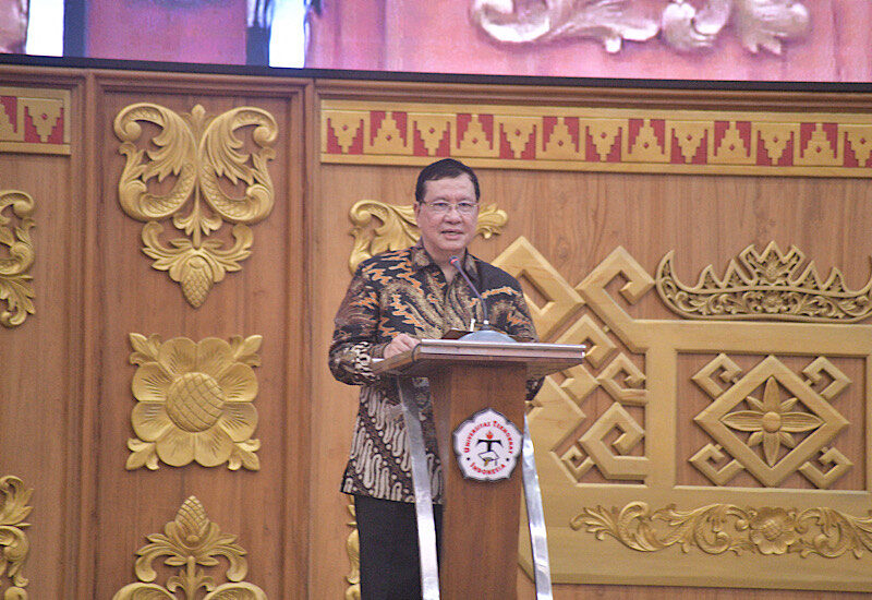 Rektor Universitas Teknokrat Indonesia Dr HM Nasrullah Yusuf SE MBA