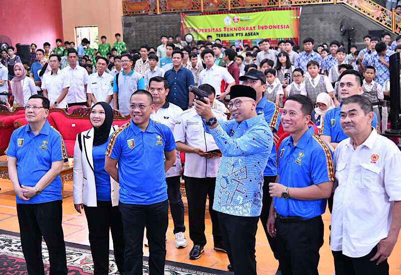 Gubernur Rahmat Mirzani Djausal Apresiasi Lampung Student Olympic Universitas Teknokrat Indonesia