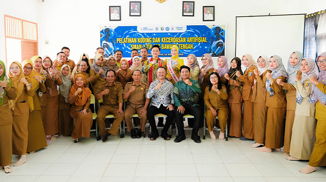 Dosen Universitas Teknokrat Indonesia Latih Guru dan Siswa SMAN 2 Tubaba Terapkan Coding dan AI untuk Pembelajaran Inovatif