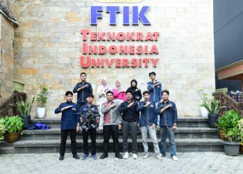Tim Robotik UTI Juara Nasional KRTI 2025, Lampung Harumkan Nama di Kancah Teknologi