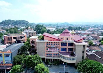 Universitas Teknokrat Masuk Daftar 10 PTS Terbaik di Indonesia Versi AppliedHE ASEAN 2026