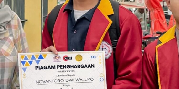 Mahasiswa Universitas Teknokrat Indonesia Raih Juara I Fotografi Nasional CORIS 2025