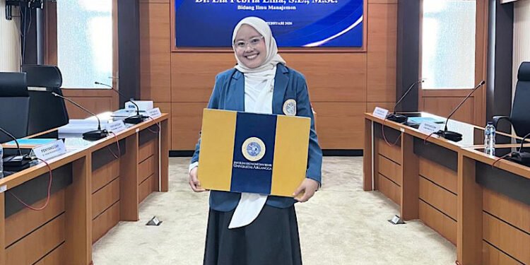 Dr Lia Febria Lina SE MSc