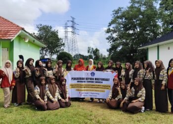 UNIVERSITAS TEKNOKRAT INDONESIA PENGABDIAN DI SMK 1 TEGINENENG
