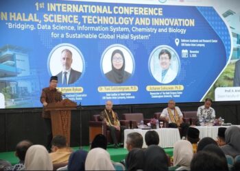 Rektor UIN Raden Intan Lampung Buka Konferensi Internasional Saintek dengan Tiga Bahasa Asing