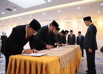 Dilantik Menag, Prof Wan Jamaluddin Kembali Pimpin UIN RIL Periode Kedua