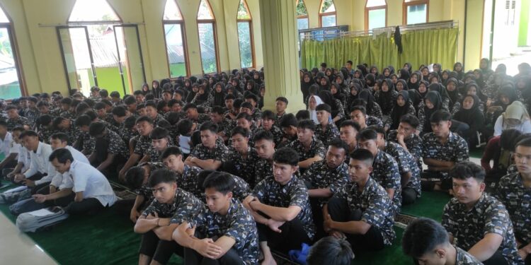 Unila Sosialisasi PMB SNBP dan SNBT di SMAN 1 Liwa Lampung Barat