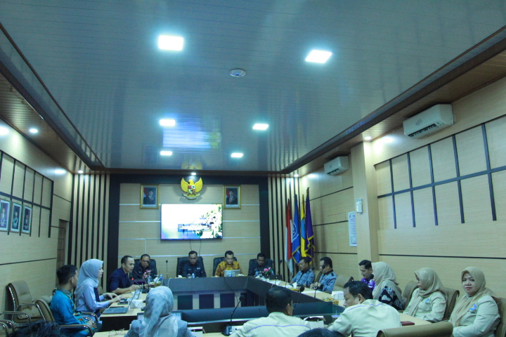 FKIP Audit Re-sertifikasi ISO 9001:2015 Bersama URS