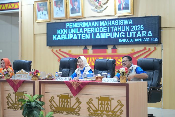 Rektor Kunjungi Pelepasan KKN MBKM I di Lampura