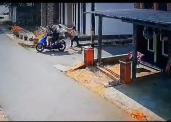 Aksi Bocah di Bandar Lampung Gagalkan Jambret Hingga Terjatuh Terekam CCTV