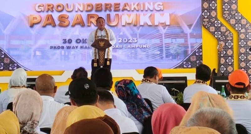Gubernur Lampung Lakukan Groundbreaking Pasar UMKM di PKOR Way Halim