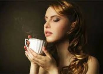 Ingin Ngopi Tapi Punya Asam Lambung? Begini Cara Mengatasinya