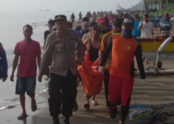 2 Santri Ditemukan Meninggal Bergandengan Tangan