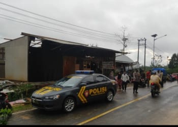 Belasan Rumah di Sekincau Lambar Rusak Diterjang Angin Kencang