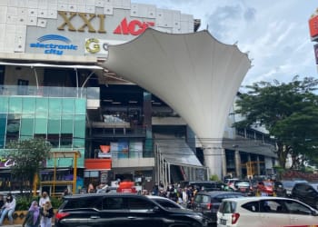 Mal di Bandar Lampung Dipadati Pengunjung