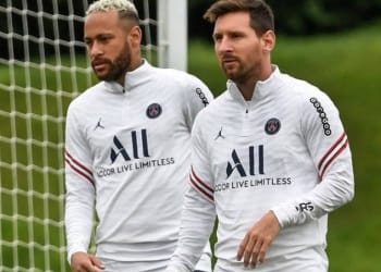 Positif Covid-19, Messi Temani Neymar Absen dari Laga PSG