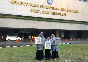 SDIT Muhammadiyah Gunung Terang Ikuti Launching Majalah Sekolah dan Buku Karya Siswa